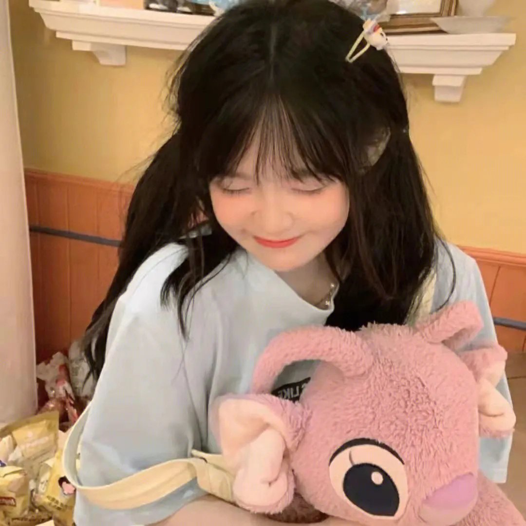 布朗蒂姊妹封面